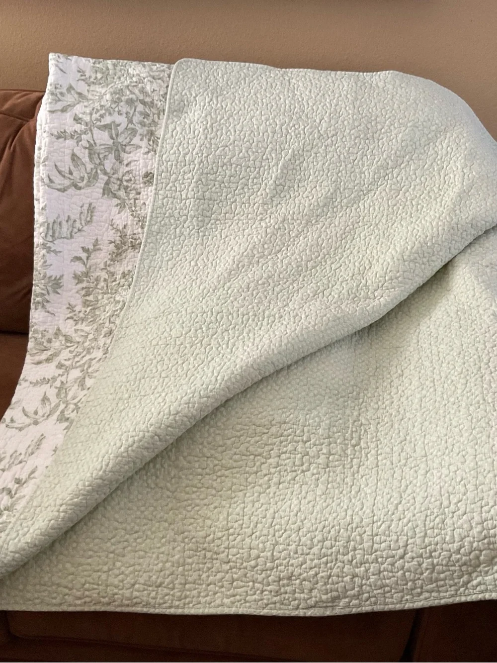 Laura Ashley- Bedford Green QUEEN Quilt Cotton Reversible Comforter 88”W x 98” L